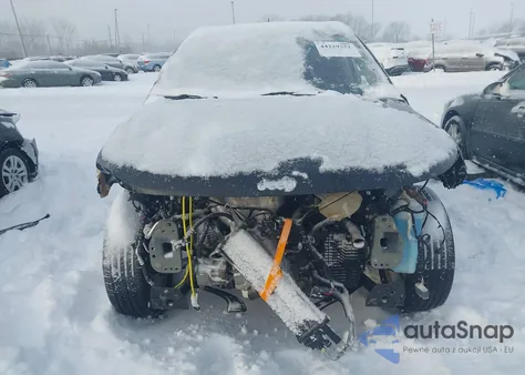 2019 Jeep Compass Latitude 4X4 from USA, damaged, VIN 3C4NJDBBXKT696428